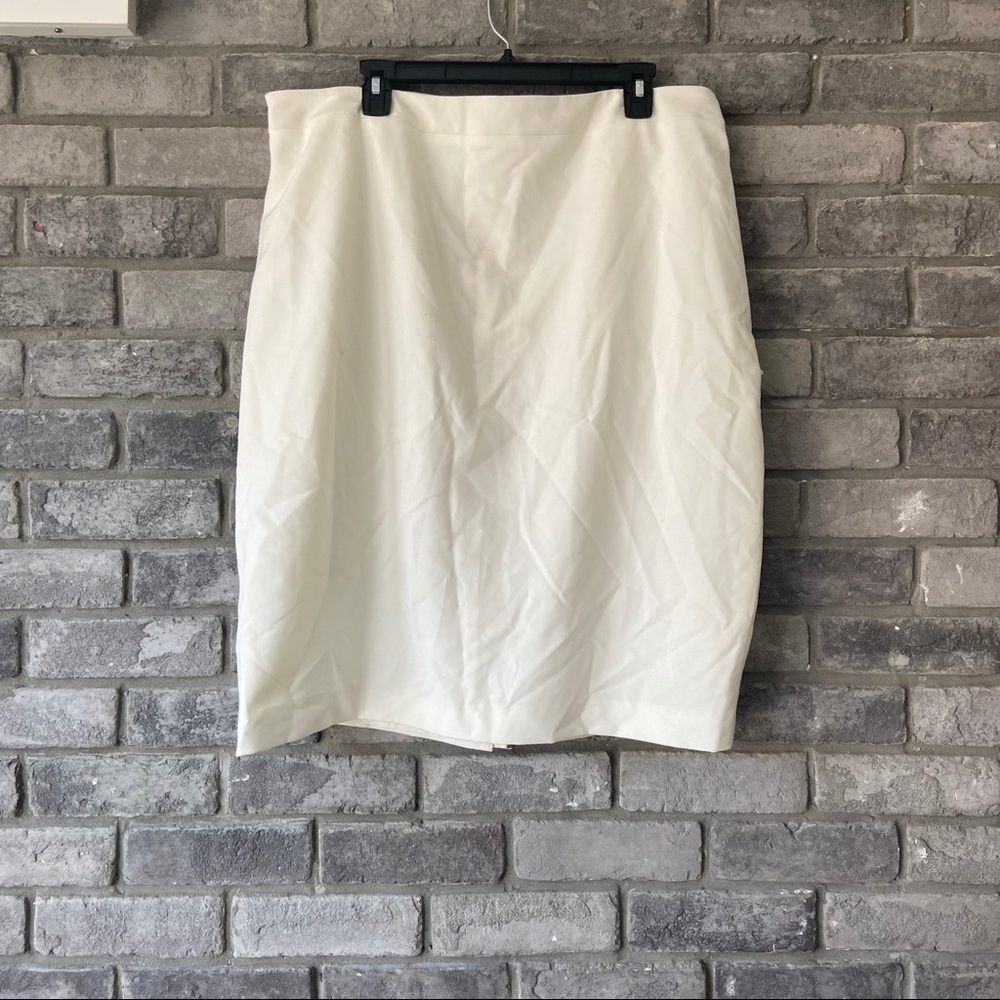 Plus Size White Pencil Skirt